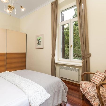 Apartment Adrija Опатия Екстериор снимка