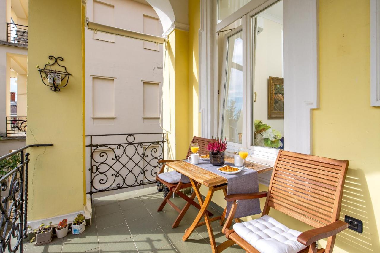 Apartment Adrija Опатия Екстериор снимка