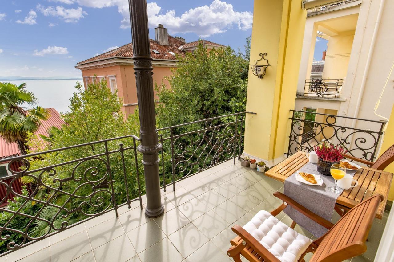 Apartment Adrija Опатия Екстериор снимка